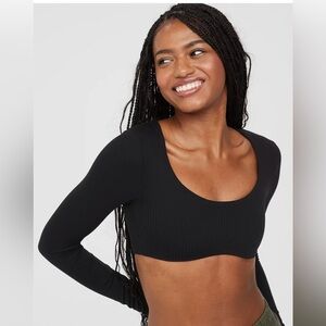 Offline by Aerie Real Me Super Cropped Long Sleeve Top. Ribbed Black Size XL